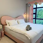 Luca Suites - Jesselton Quay