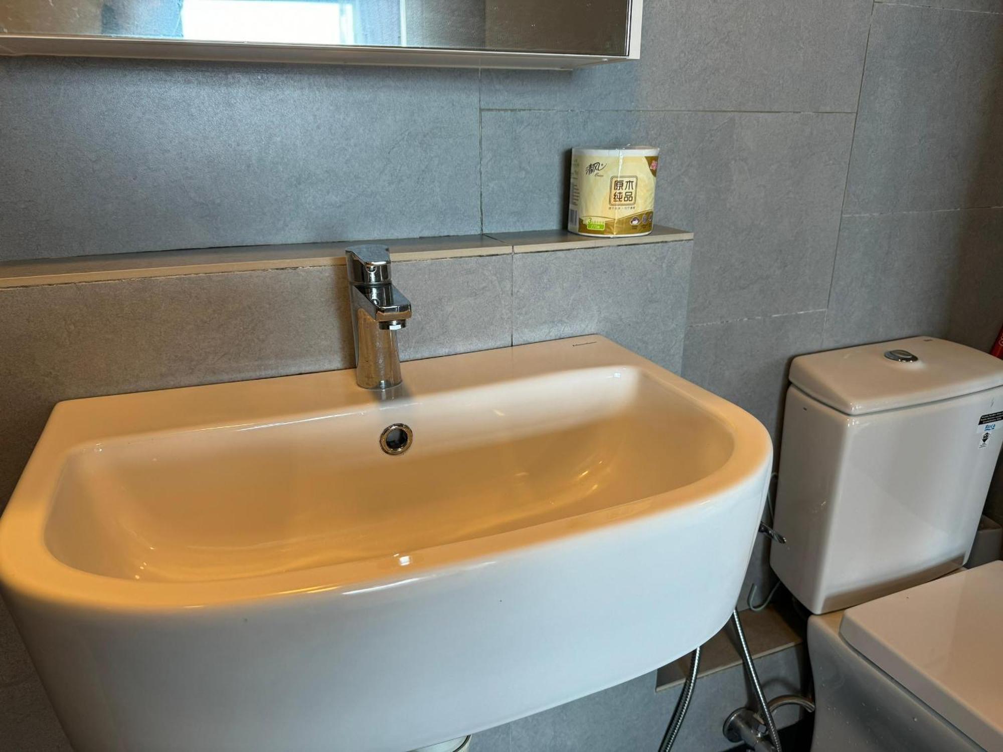 Pangsapuri Luca Suites - Jesselton Quay Kota Kinabalu